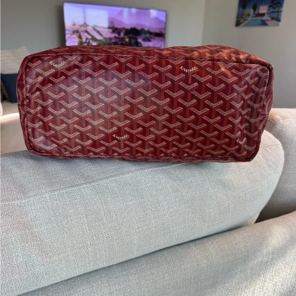 Authentic Goyard St. Louis Tote GM Red + Pouch | Classic Chevron Canvas - Picture 10 of 13